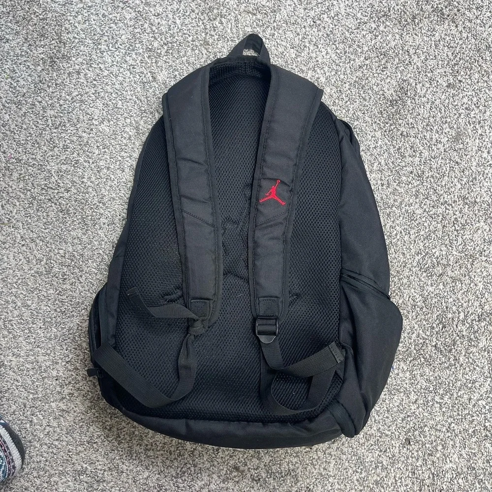 JORDAN BRED JUMPMAN BACKPACK 13